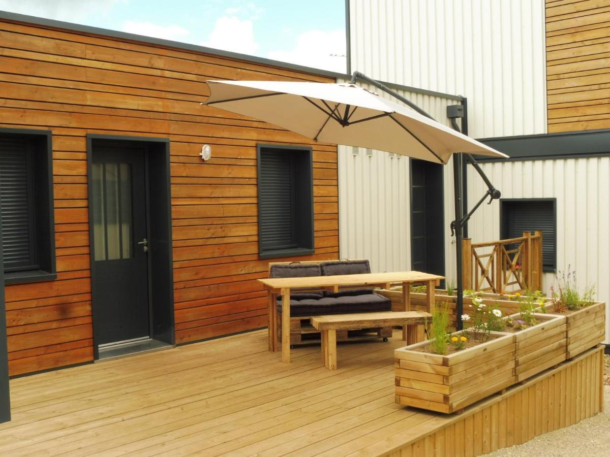 Lot En Dock 3 Logements Atypiques Et Ecologiques En Vallee De La Dordogne Souillac Exterior foto