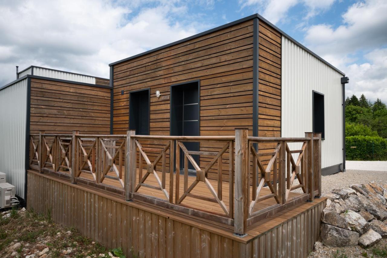 Lot En Dock 3 Logements Atypiques Et Ecologiques En Vallee De La Dordogne Souillac Exterior foto